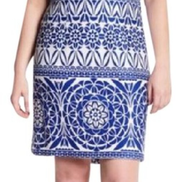 Taylor Blue Medallion Print Shift PLUS Size Casual Dress NWT NEW SIZE 22W - Picture 4 of 5
